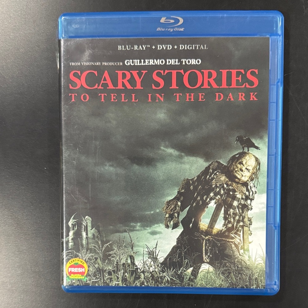 Scary Stories to Tell in the Dark - Blu-ray & DVD Combo Set